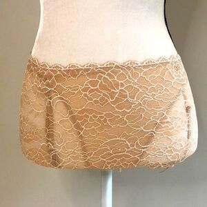 NWOT VS nude and white lace garter skirt size S